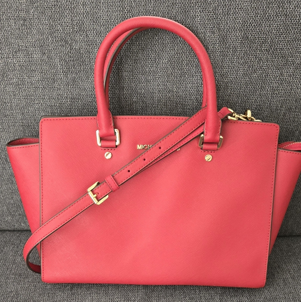Michael Kors Selma Saffiano Leather Purse